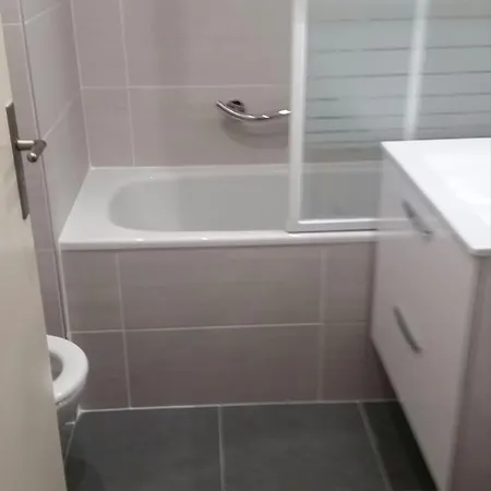 Daire Benoit - 25m, 4 Personnes, Balcon *